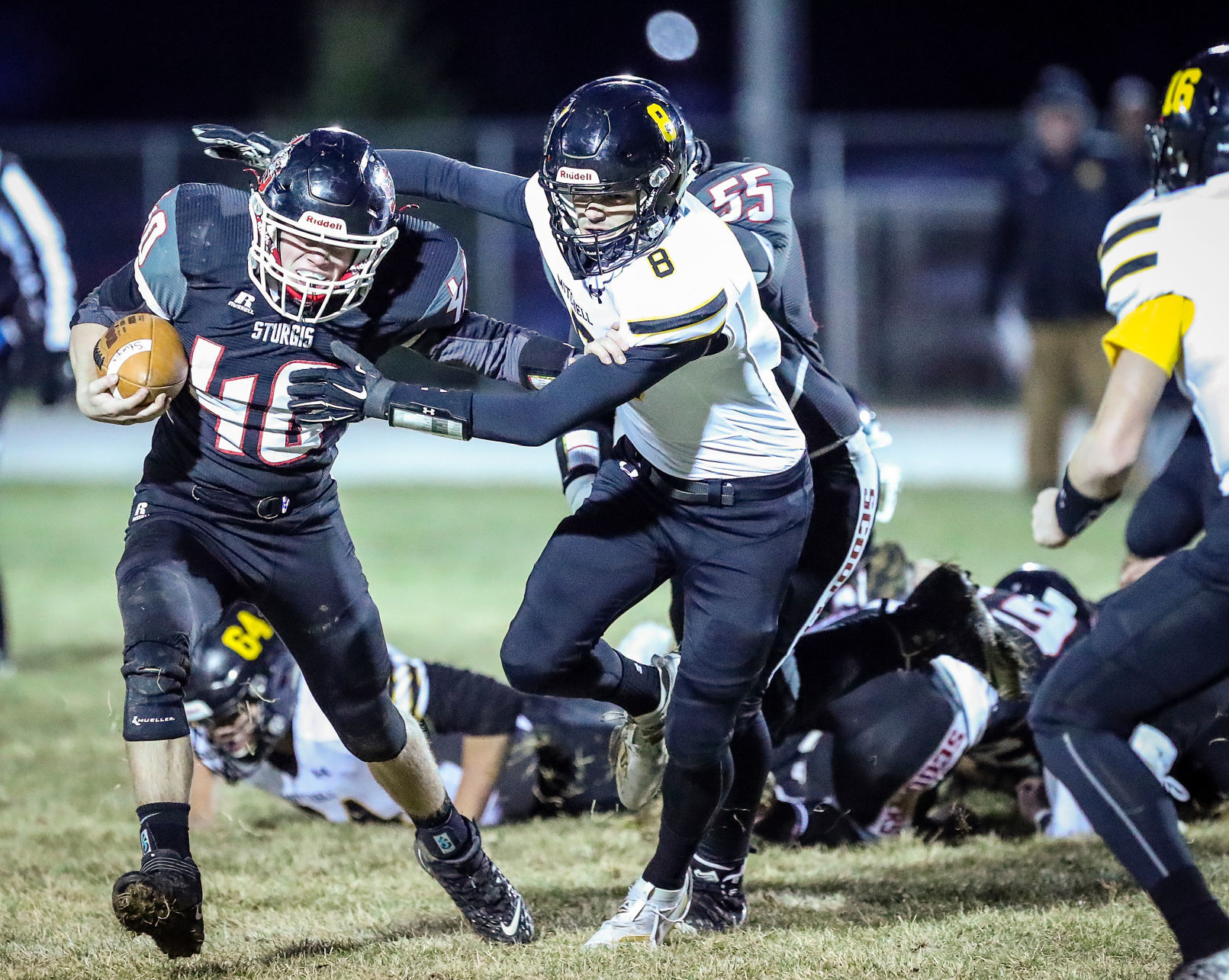 Sturgis Brown hosts Mitchell